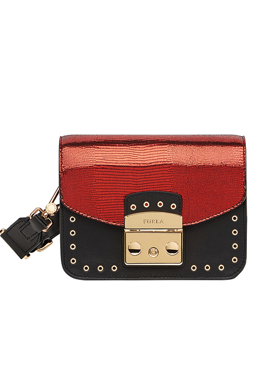 Bag_FURLA_METROPOLIS-ROCKER-MINI-CROSSBODY_02_Launched Nov