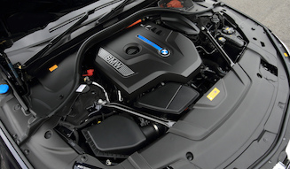 BMW 740e iPerformance | BMW 740e iPerformance