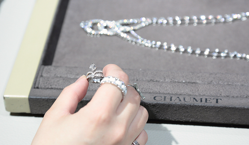 CHAUMET