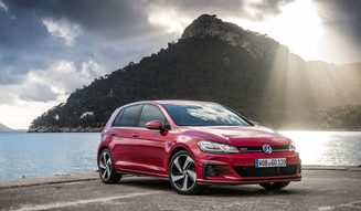 Volkswagen Golf GTI｜フォルクスワーゲン ゴルフ GTI