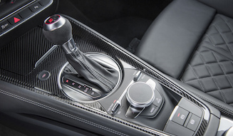 s_024_Audi-TTRS