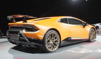 Lamborghini Huracan Performante|ランボルギーニ ウラカン ペルフォルマンテ