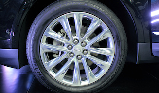 s_012_cadillac-xt5