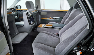 s_013_toyota century