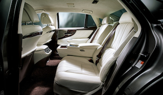 s_045_lexus_LS