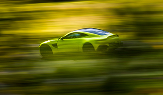 s_astonmartin-vantage_011