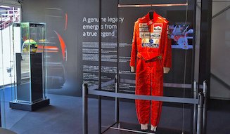 s_049_mclaren_senna