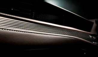 s_014_lexus_ls500h
