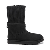 UGG x sacai