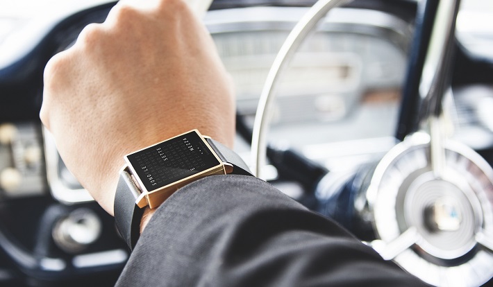 QLOCKTWO WATCH クロックツー ウォッチ QLOCKTWO｜文字で時刻を表現