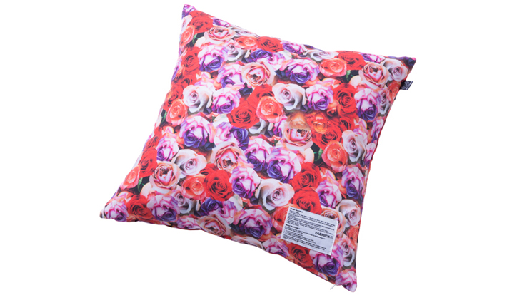 MLE M / mika ninagawa シリーズ『ROSE』 SQUARE CUSHION + PILLOW