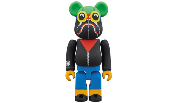 A BATHING APE(R) × HEBRU BRANTLEY × SOCIAL STATUS BE@RBRICK 100％