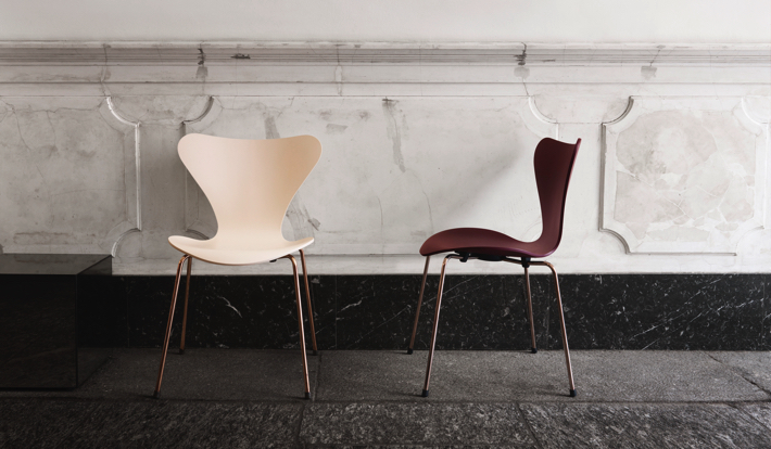 The Series 7 chair features the limited edition "Fritz Hansen Choice 2017."
