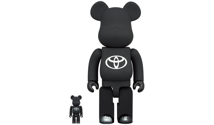 BE@RBRICK TOYOTA "Drive Your Teenage Dreams." 100％ & 400％