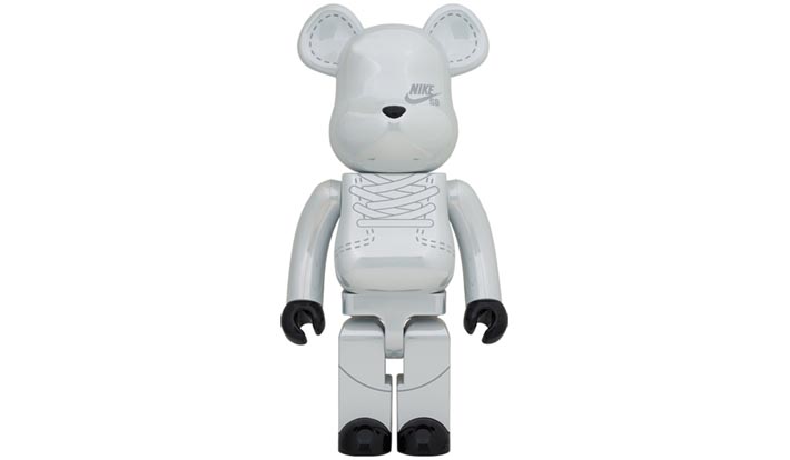 BE@RBRICK NIKE SB 2020 WHITE 1000％
