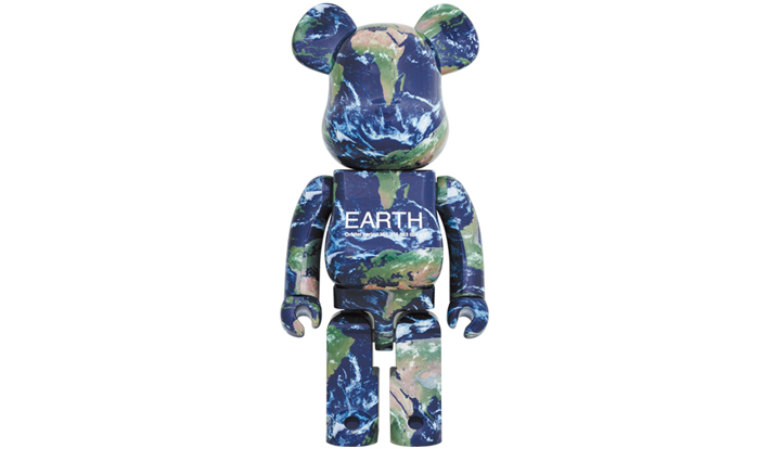 EARTH BE@RBRICK 1000％
