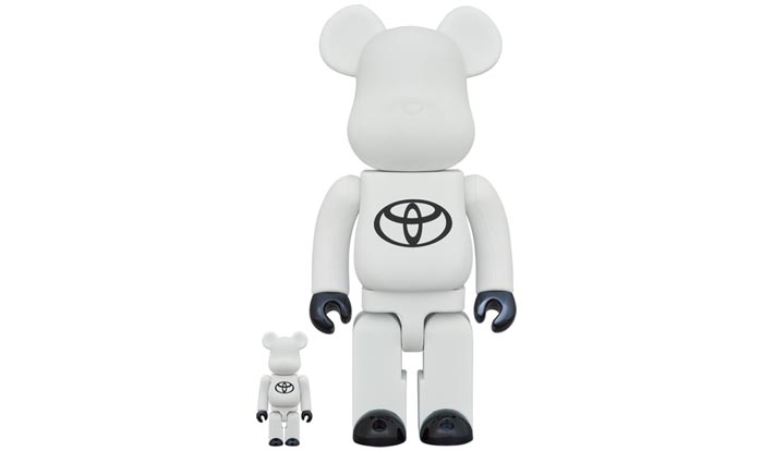 BE@RBRICK TOYOTA "Drive Your Teenage Dreams." WHITE Ver. 100％ & 400％