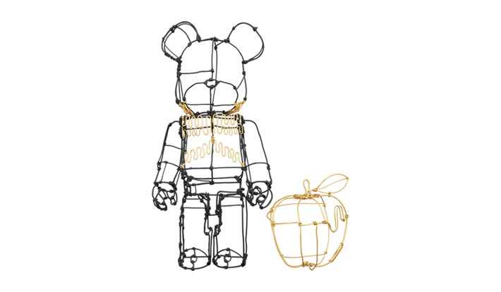 HAyU Wire BE@RBRICK 400％ & APPLE