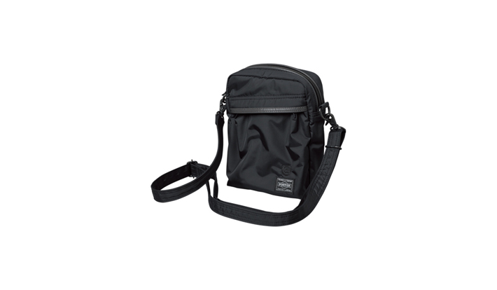 「PORTER × BE@RBRICK」 BLACK／REFLECTIVE SHOULDER BAG