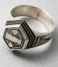 Chapter 8: Tuareg Accessories