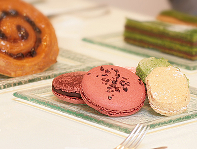 Savoring Sadaharu Aoki's Confections (1) Leveraging 'Japan' as a Weapon