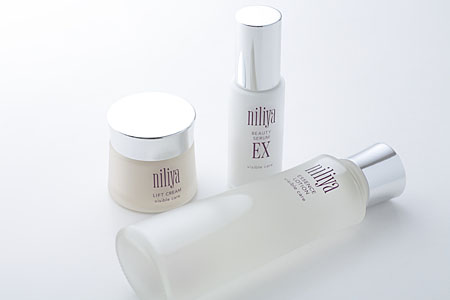 Try it now!<br><br>Beauty Secrets Revealed (3): Creating Layers of Moisture with "Mille-feuille"