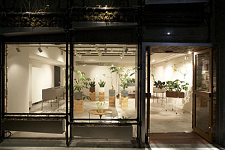 An Answer in Ecology and Design<br><br>Exploring New Possibilities for Stainless Steel: SUS gallery Opens