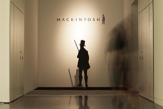 History of MACKINTOSH<br><br>Functionality and Design Born from the British Environment and Ingenuity, Its Unique Aura