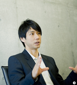 Hidetoshi Nishijima 01