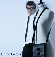 DELVAUX Unveils Highly Anticipated New ArrivalIntroducing the Men's "Newspaper Bag"
