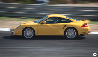 327_09_porsche