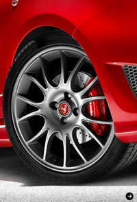 FIAT ABARTH 695 Tribute FERRARI | Fiat 695 Tributo Ferrari Photo04