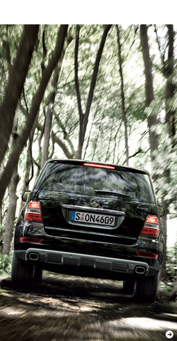 Mercedes-Benz M-Class Photo04