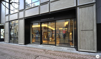 TOMORROWLAND Ginza Store 10