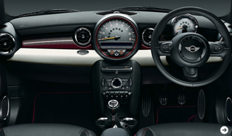 MINI CLUBMAN HAMPTON|ミニ クラブマン ハンプトン 50周年記念モデル|03