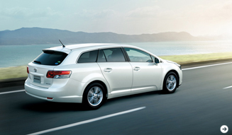 トヨタ アベンシス｜TOYOTA AVENSIS｜02
