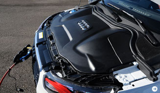 アウディによる未来に向けたクルマ─A1&A3 e-tronに試乗|Audi|03