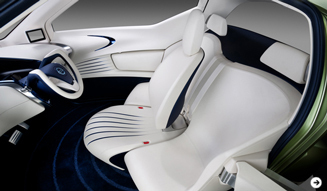 日産の考えるEVシティコミュター「PIVO 3」登場｜NISSAN｜02