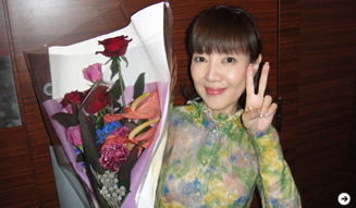 戸田恵子｜ちょっと遅くなりましたが……今年もよろしくお願いします！　02