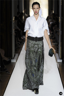 YVES SAINT LAURENT 01