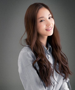 韓国人シンガー Yeo Hee(ヨヒ)