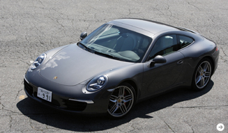 New vs. Old 911: Porsche 04