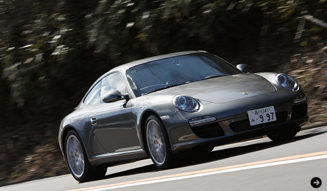 New vs. Old 911: Porsche 03