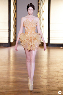 Iris van Herpen|イリス・ヴァン・アーペン 08