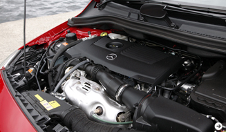 Mercedes-Benz B180 BlueEFFICIENCY｜メルセデス・ベンツ B180 ブルーエフィシェンシー