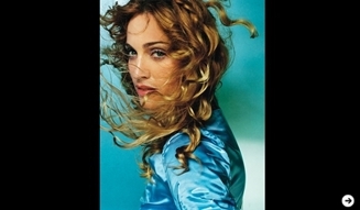 ART FILE 03｜「Mario Testino: In Your Face and British Royal Portraits」 03