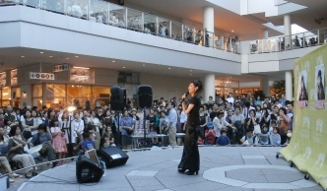 戸田恵子　02