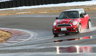 MINI JOHN COOPER WORKS｜ミニ ジョン・クーパー ワークス