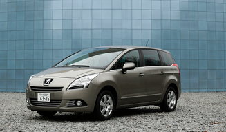Peugeot 5008 | Driving the Peugeot 5008