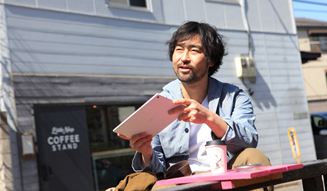 docomo｜Xperia（TM） Tablet Z｜赤地剛幸　02